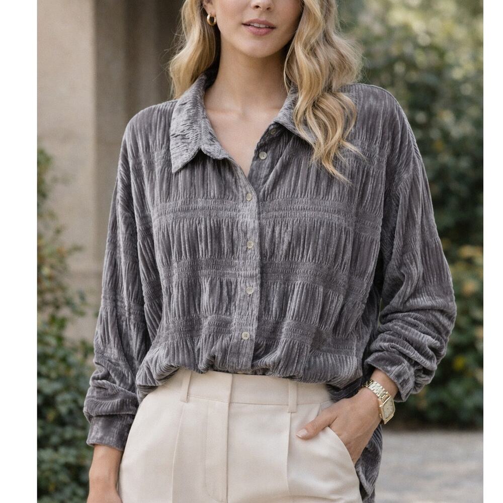 Bibi Textured Velvet Blouse XL Gray Crinkle Button Front Long Sleeve Womens